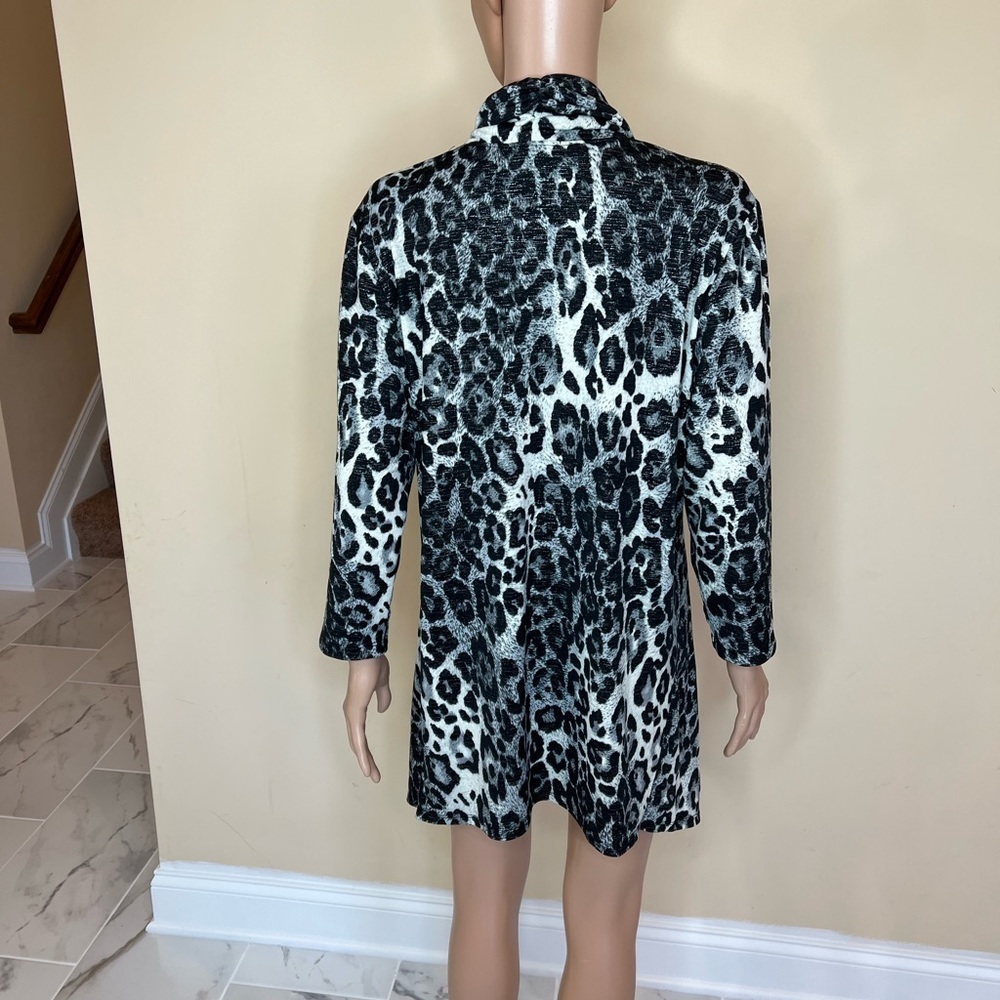 𝅺Rod & Ali tunic top - Picture 5 of 9